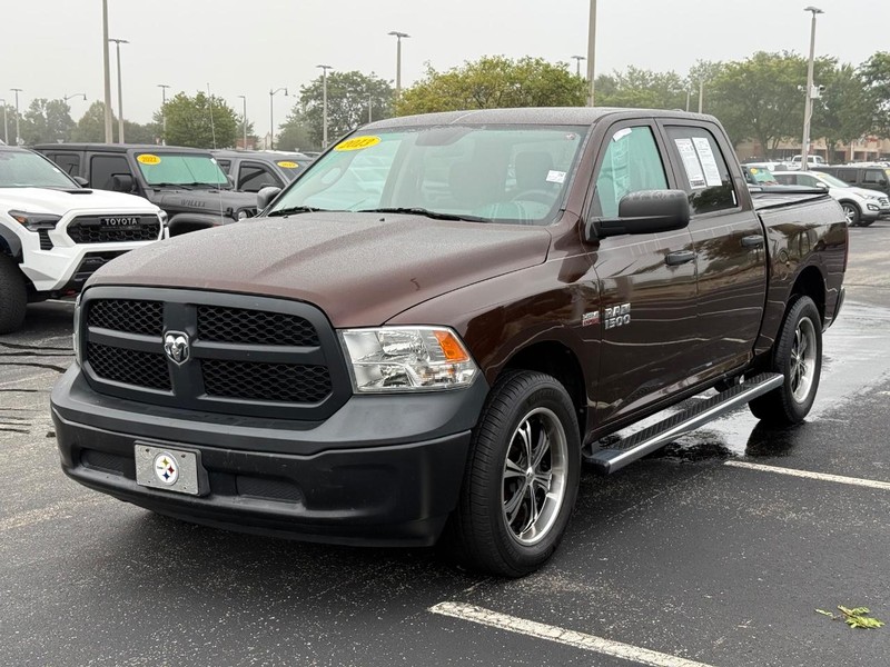 Ram 1500 Vehicle Full-screen Gallery Image 8