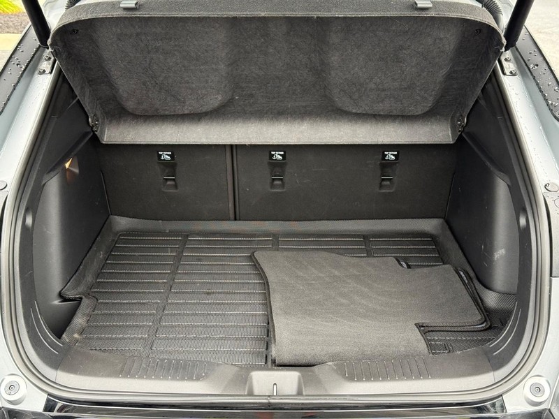 Buick Envista Vehicle Full-screen Gallery Image 7
