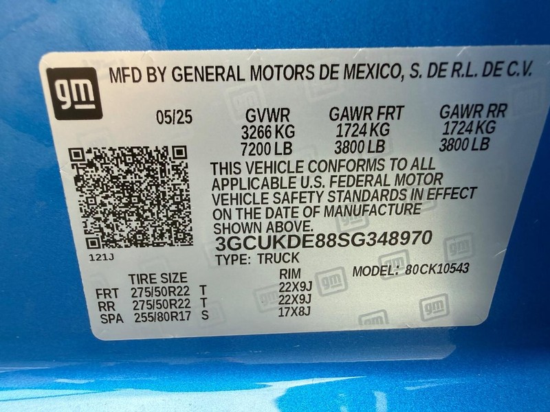 Chevrolet Silverado 1500 Vehicle Full-screen Gallery Image 31