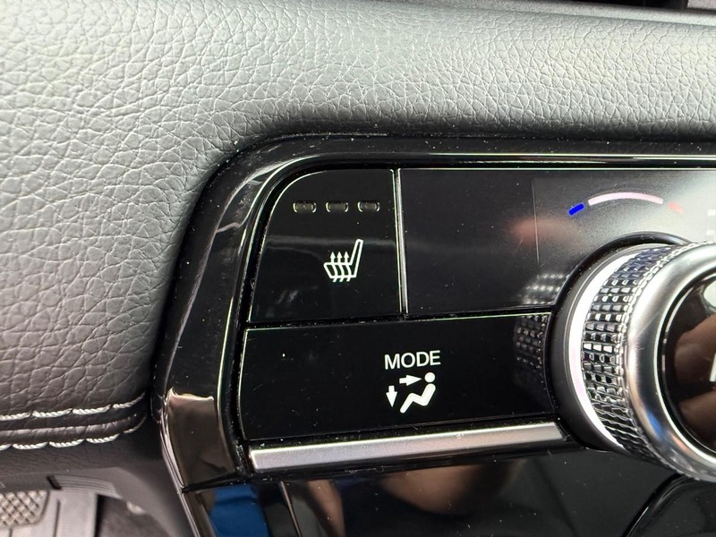 Honda Pilot Vehicle Full-screen Gallery Image 25