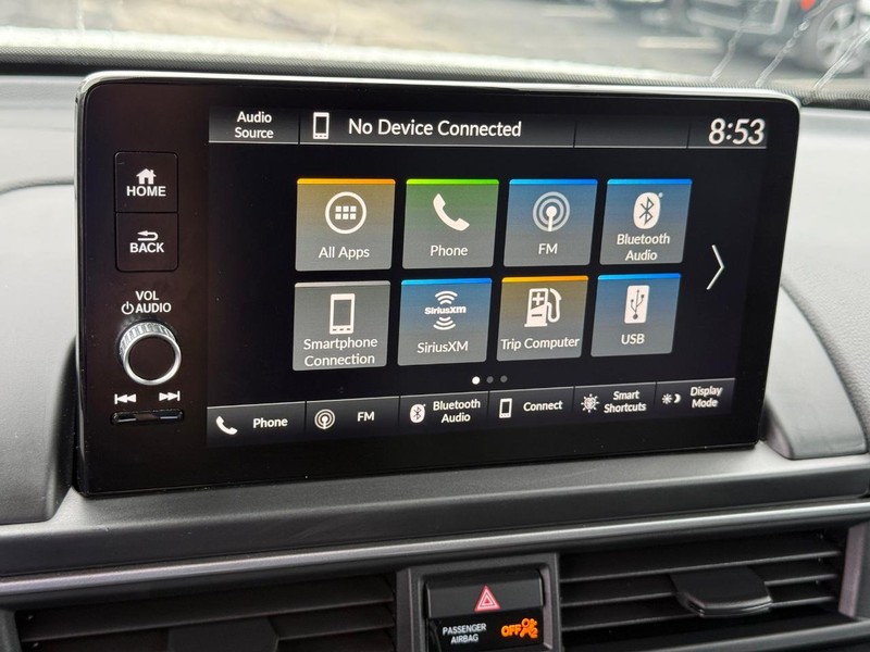 Honda Pilot Vehicle Full-screen Gallery Image 26