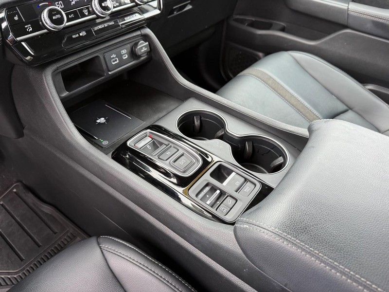 Honda Pilot Vehicle Full-screen Gallery Image 29