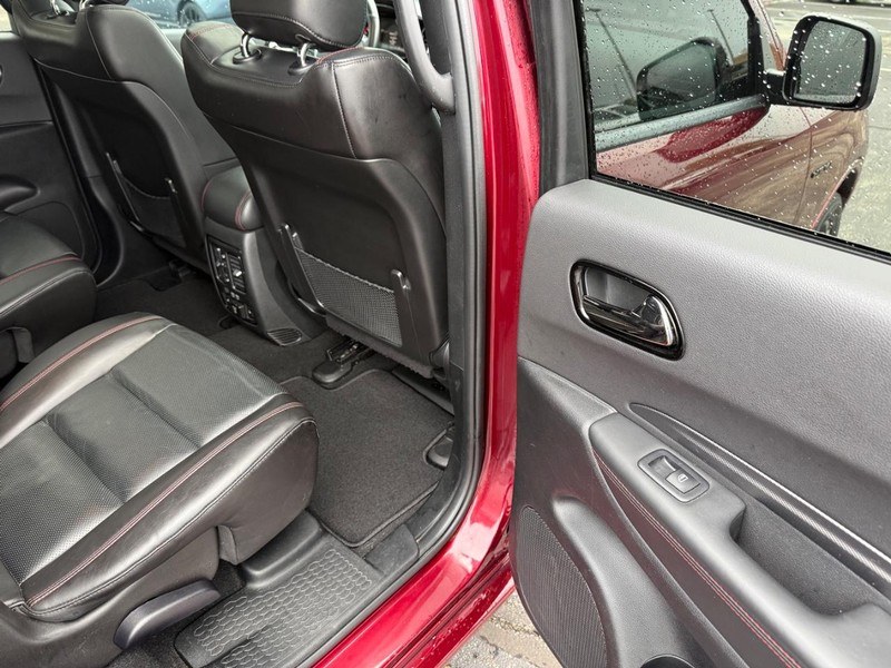 Dodge Durango Vehicle Full-screen Gallery Image 13