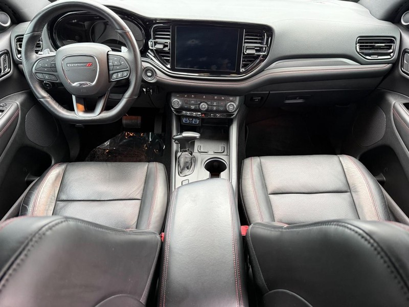 Dodge Durango Vehicle Full-screen Gallery Image 16