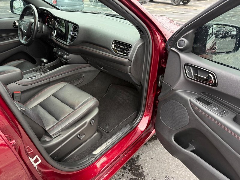 Dodge Durango Vehicle Full-screen Gallery Image 18