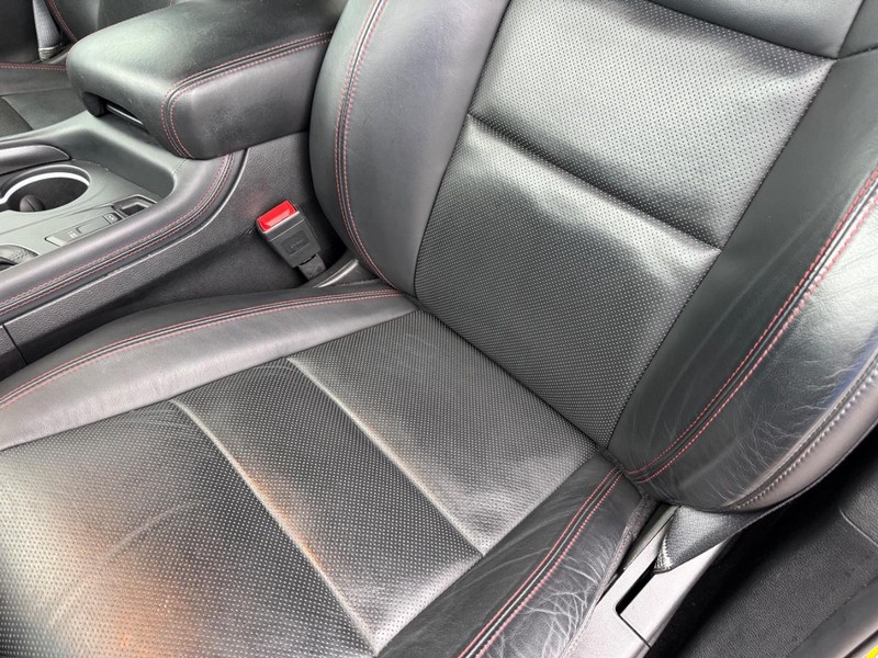 Dodge Durango Vehicle Full-screen Gallery Image 35