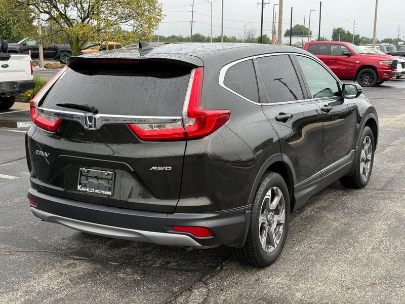 Honda CR-V Vehicle Full-screen Gallery Image 3