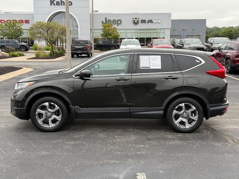 Honda CR-V Vehicle Full-screen Gallery Image 8