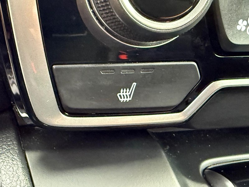 Honda CR-V Vehicle Full-screen Gallery Image 24