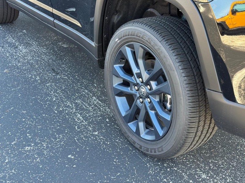 Jeep Grand Cherokee Vehicle Full-screen Gallery Image 6