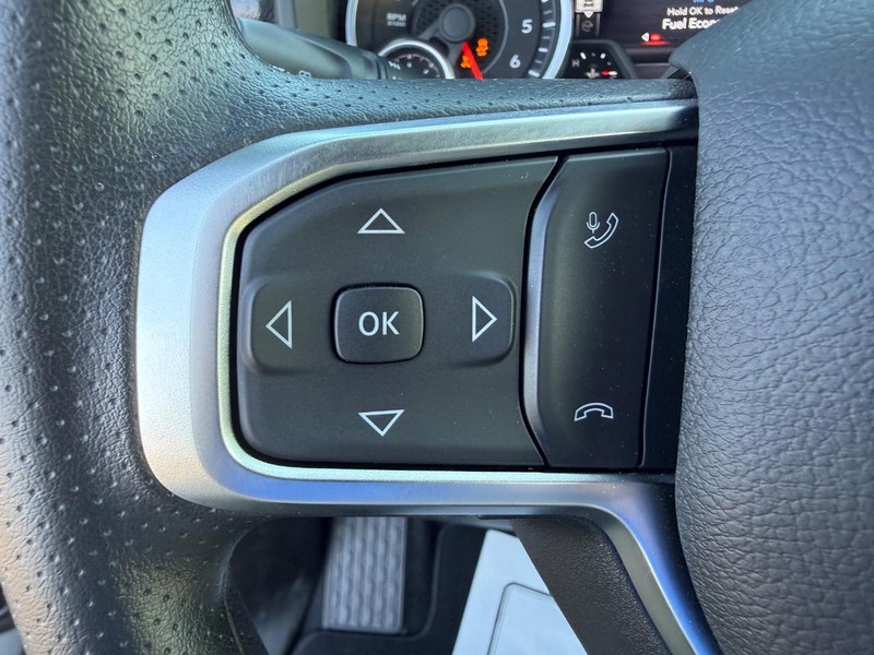 Ram 1500 Vehicle Full-screen Gallery Image 19