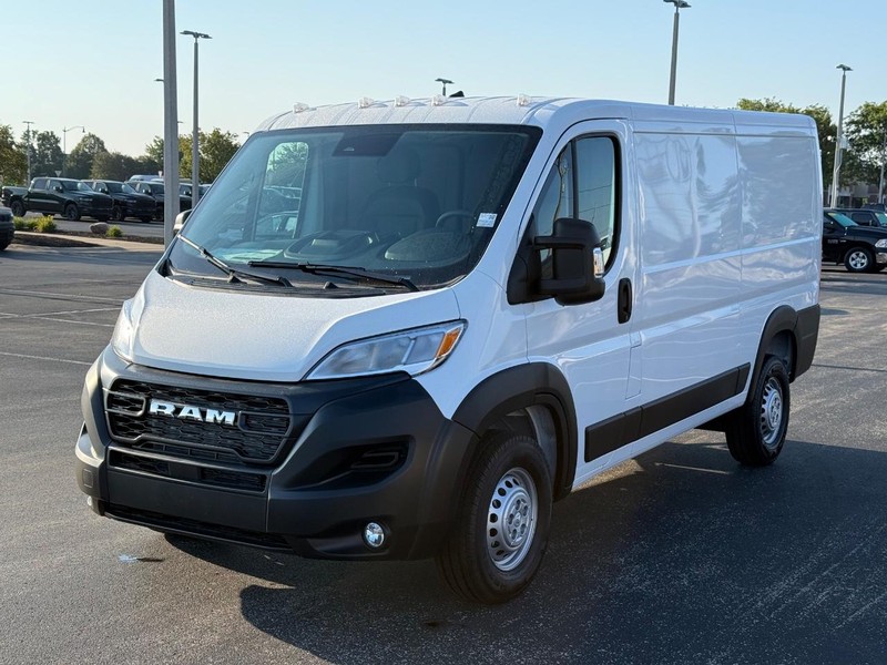 Ram ProMaster Cargo Van Vehicle Full-screen Gallery Image 8