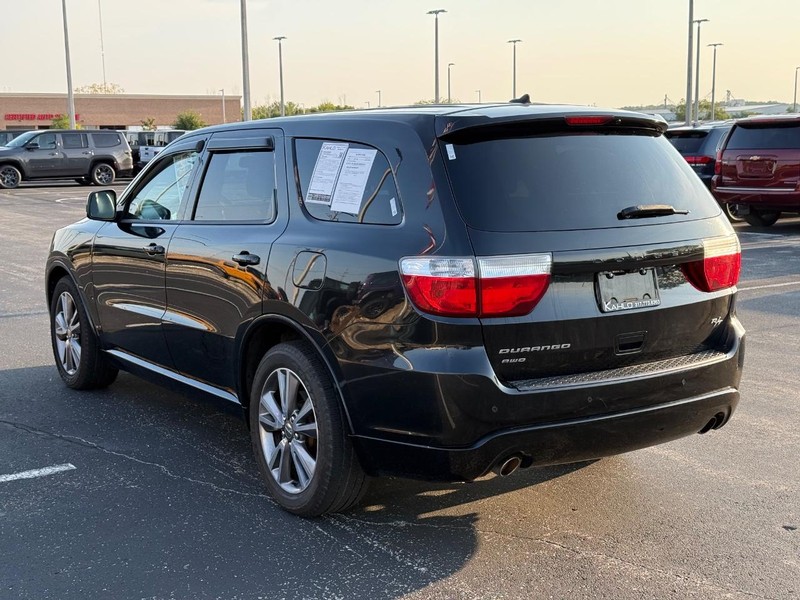 Dodge Durango Vehicle Full-screen Gallery Image 5