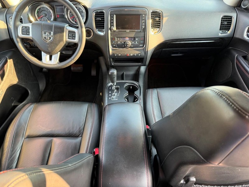 Dodge Durango Vehicle Full-screen Gallery Image 13
