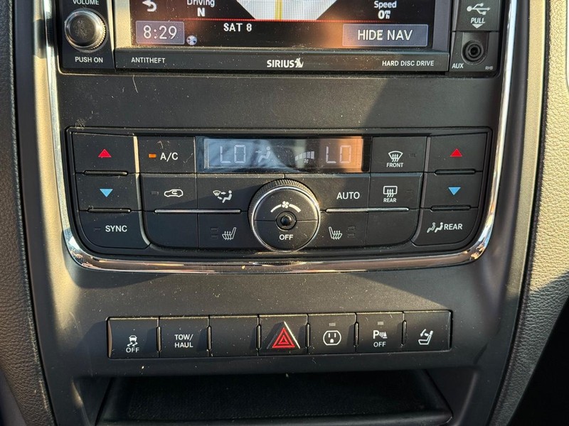 Dodge Durango Vehicle Full-screen Gallery Image 26