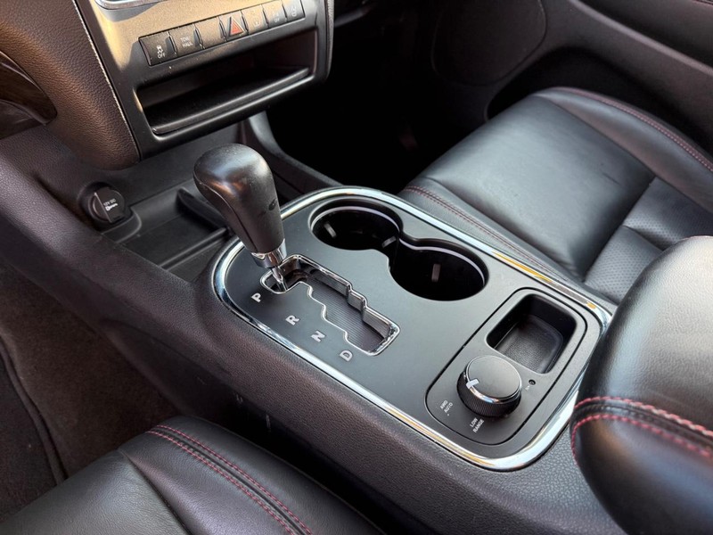 Dodge Durango Vehicle Full-screen Gallery Image 27