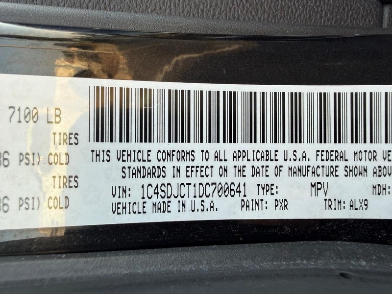 Dodge Durango Vehicle Full-screen Gallery Image 33