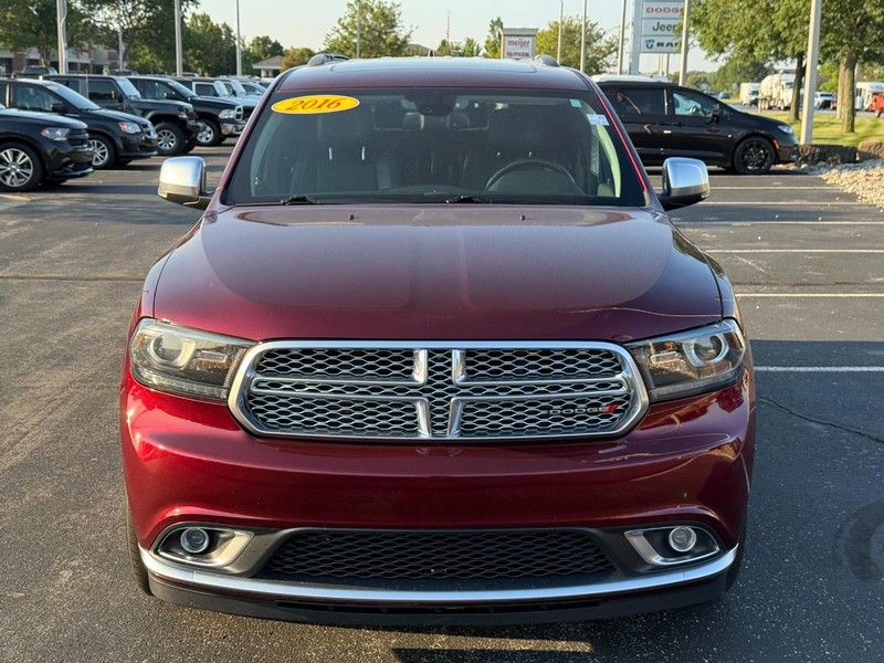 Dodge Durango Vehicle Full-screen Gallery Image 10