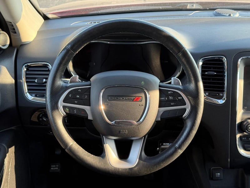 Dodge Durango Vehicle Full-screen Gallery Image 16