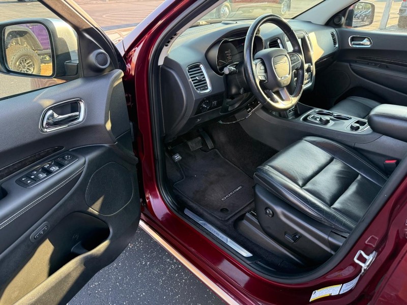 Dodge Durango Vehicle Full-screen Gallery Image 19