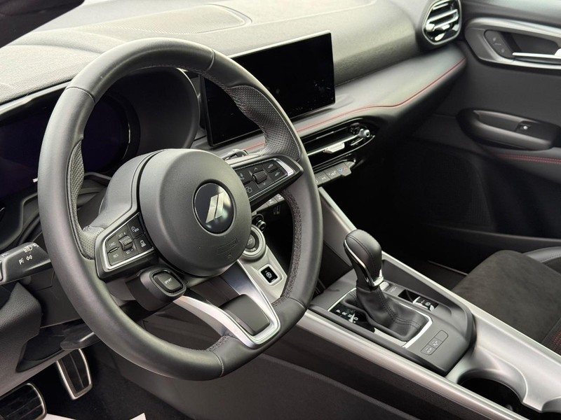 Dodge Hornet Vehicle Full-screen Gallery Image 18