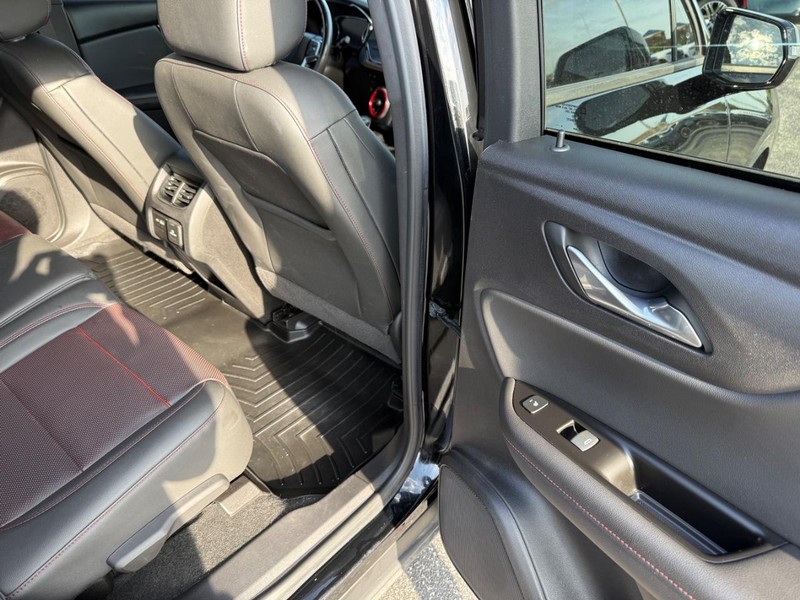 Chevrolet Blazer Vehicle Full-screen Gallery Image 12