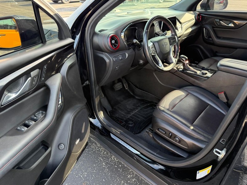 Chevrolet Blazer Vehicle Full-screen Gallery Image 17