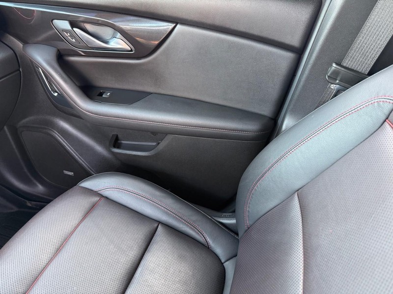 Chevrolet Blazer Vehicle Full-screen Gallery Image 28