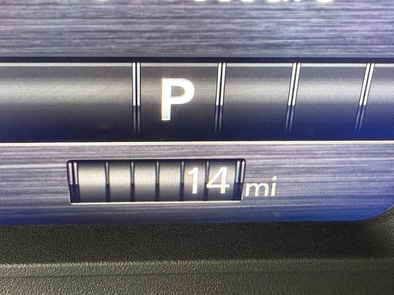 Ram 1500 Vehicle Full-screen Gallery Image 28