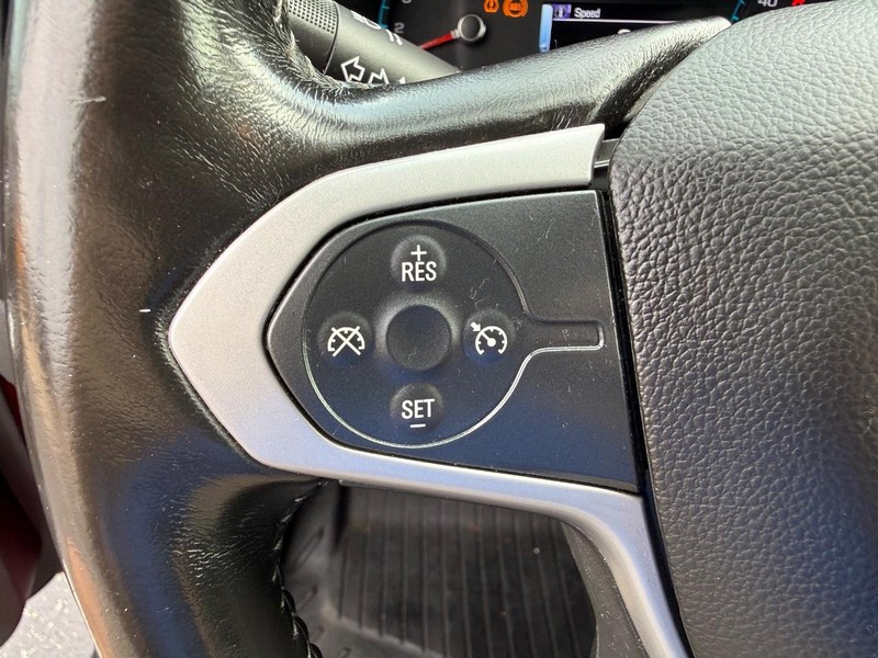 Chevrolet Colorado Vehicle Full-screen Gallery Image 19