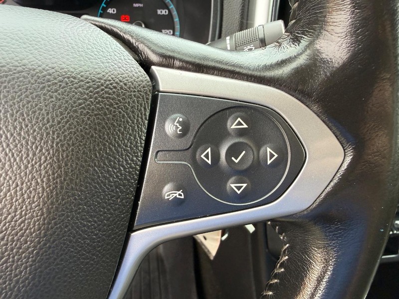 Chevrolet Colorado Vehicle Full-screen Gallery Image 20