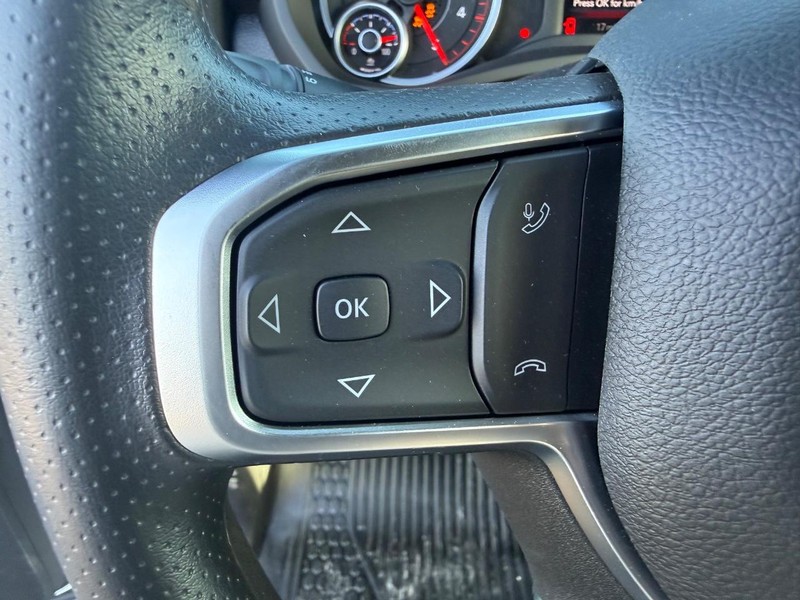 Ram 2500 Vehicle Full-screen Gallery Image 19