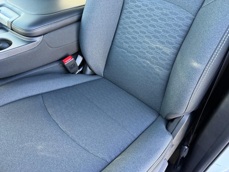 Ram 2500 Vehicle Full-screen Gallery Image 29