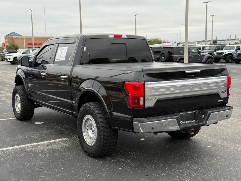 Ford F-150 Vehicle Full-screen Gallery Image 05