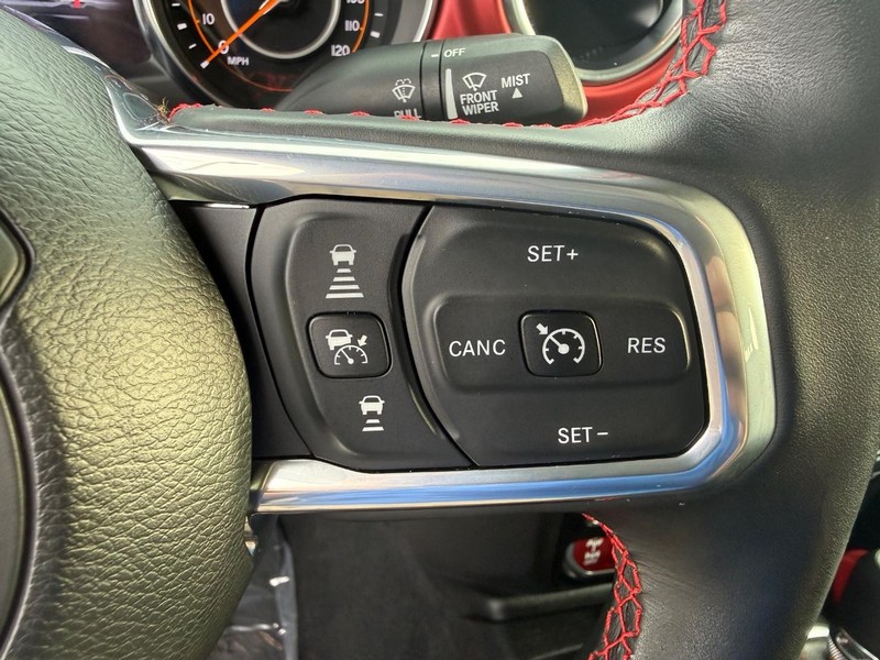 Jeep Gladiator Vehicle Full-screen Gallery Image 20