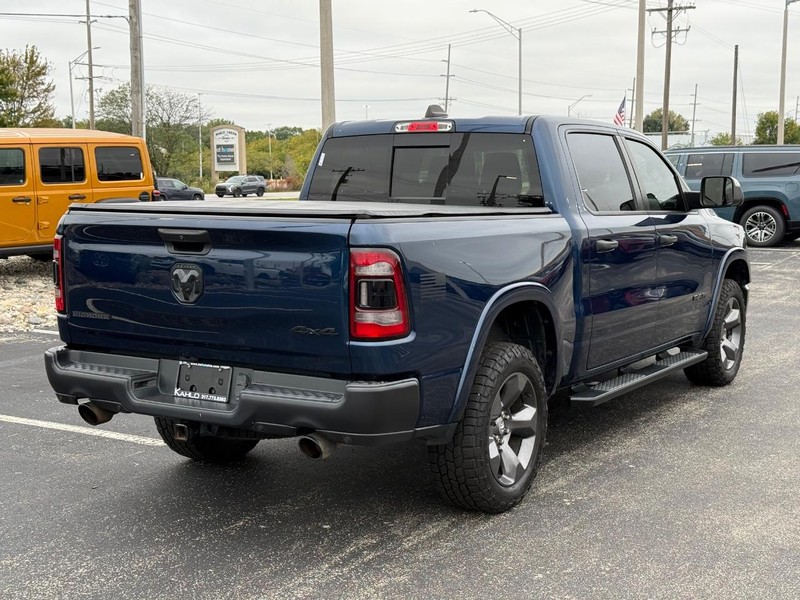 Ram 1500 Vehicle Full-screen Gallery Image 3