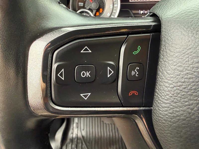 Ram 1500 Vehicle Full-screen Gallery Image 20
