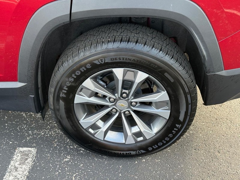 Chevrolet Equinox Vehicle Full-screen Gallery Image 06