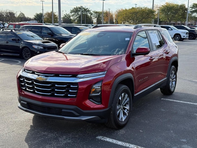 Chevrolet Equinox Vehicle Full-screen Gallery Image 09