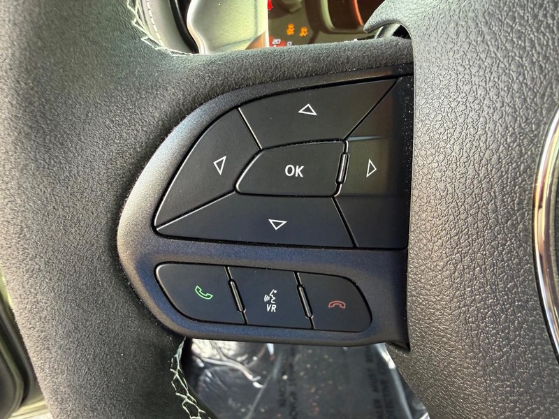 Dodge Durango Vehicle Full-screen Gallery Image 22