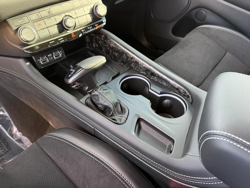 Dodge Durango Vehicle Full-screen Gallery Image 29