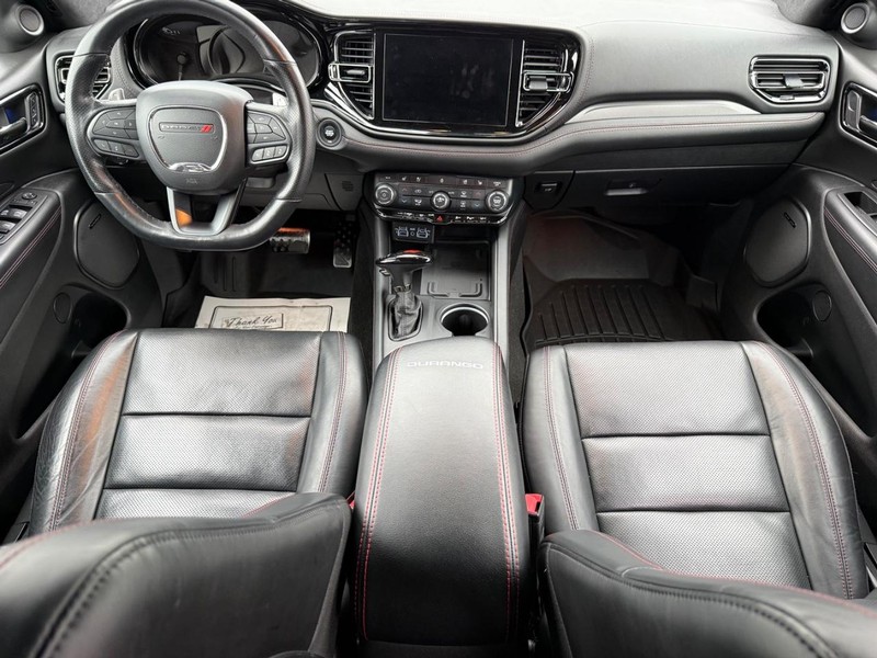 Dodge Durango Vehicle Full-screen Gallery Image 15
