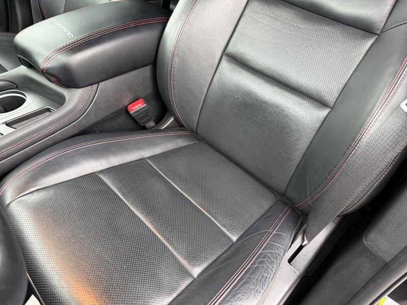 Dodge Durango Vehicle Full-screen Gallery Image 34