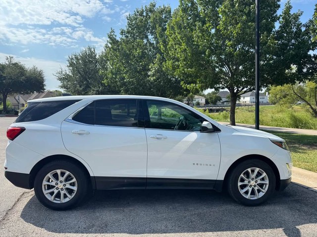 Chevrolet Equinox Vehicle Full-screen Gallery Image 02