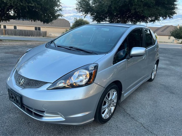 Honda Fit Vehicle Full-screen Gallery Image 02