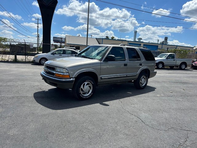 more details - chevrolet blazer