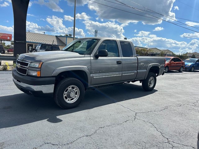 more details - chevrolet silverado 2500hd