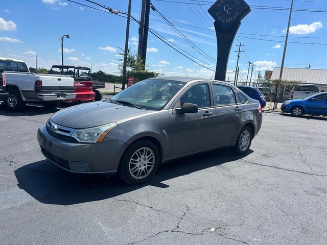 more details - ford focus