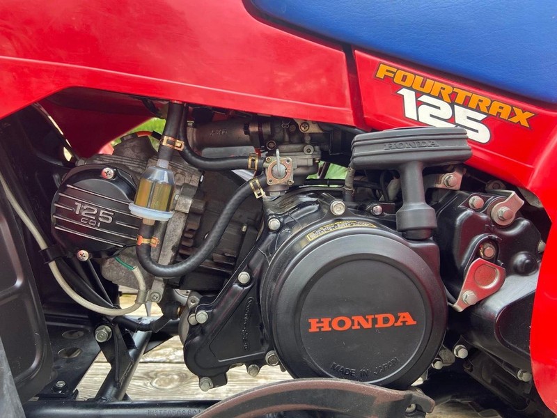 Honda fourtrax Vehicle Full-screen Gallery Image 04
