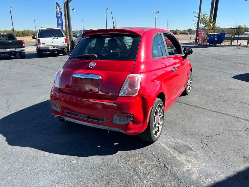 FIAT 500 Vehicle Full-screen Gallery Image 03